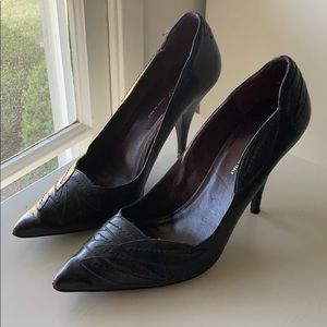 Dkny stiletto pumps black 8.5